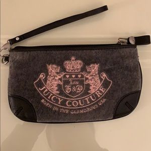 juicy couture wristlet